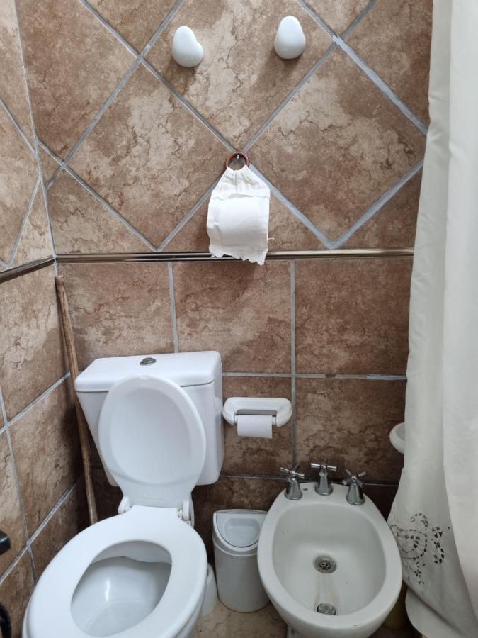 סלטה Hostal Las Rosas מראה חיצוני תמונה