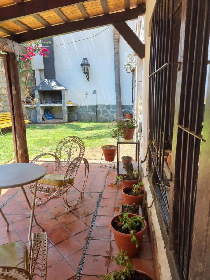 סלטה Hostal Las Rosas מראה חיצוני תמונה