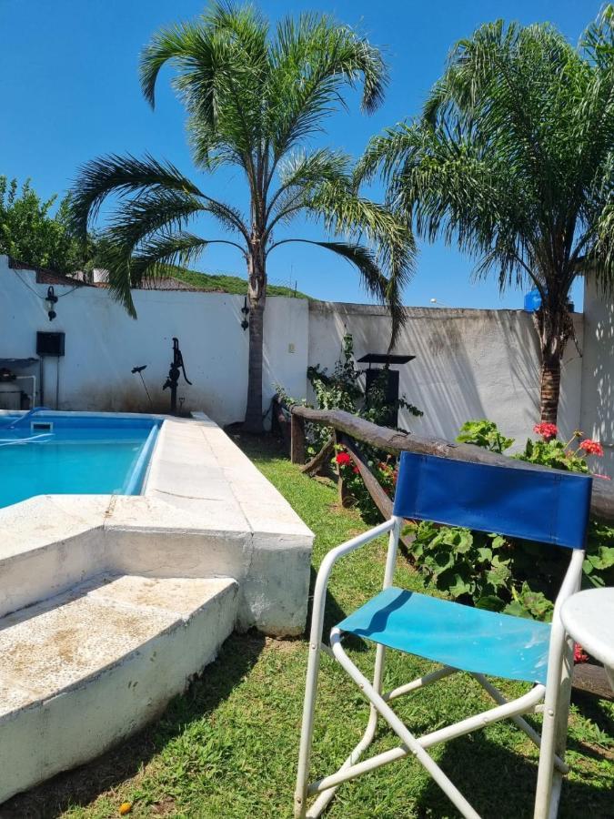 סלטה Hostal Las Rosas מראה חיצוני תמונה
